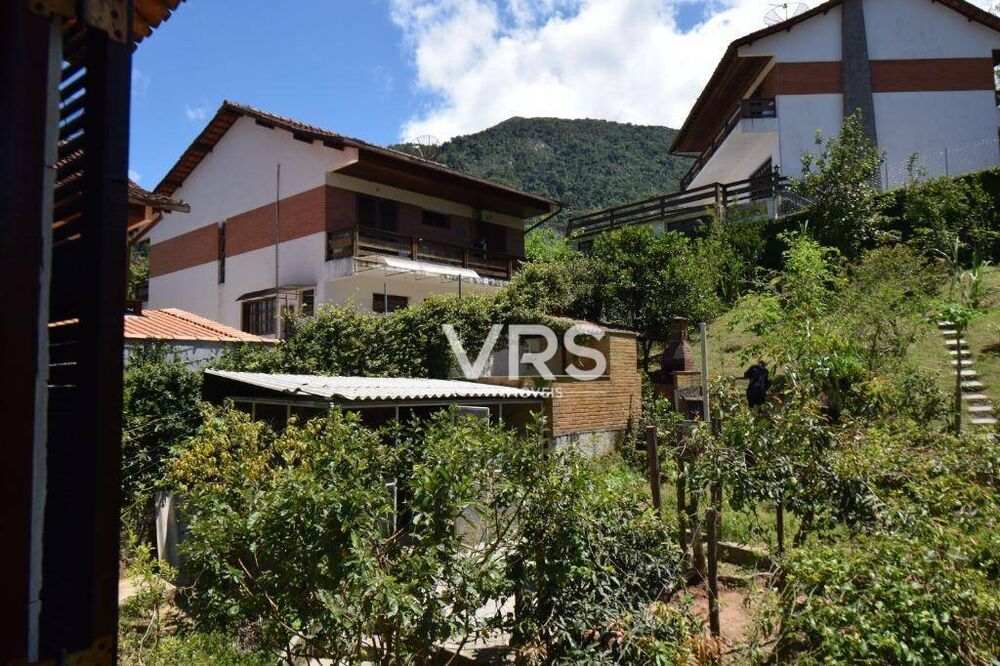 Casa à venda com 2 quartos, 200m² - Foto 3