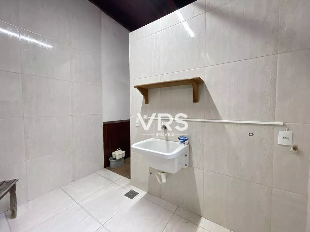 Casa de Condomínio à venda com 5 quartos, 450m² - Foto 8