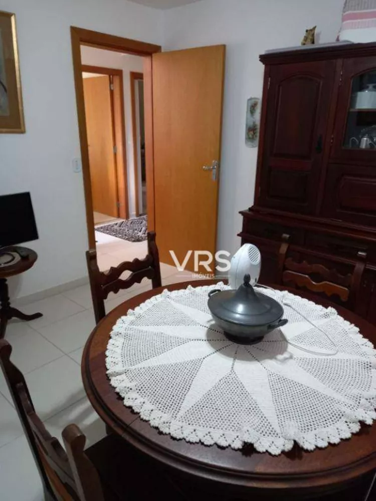 Casa à venda com 3 quartos, 121m² - Foto 3