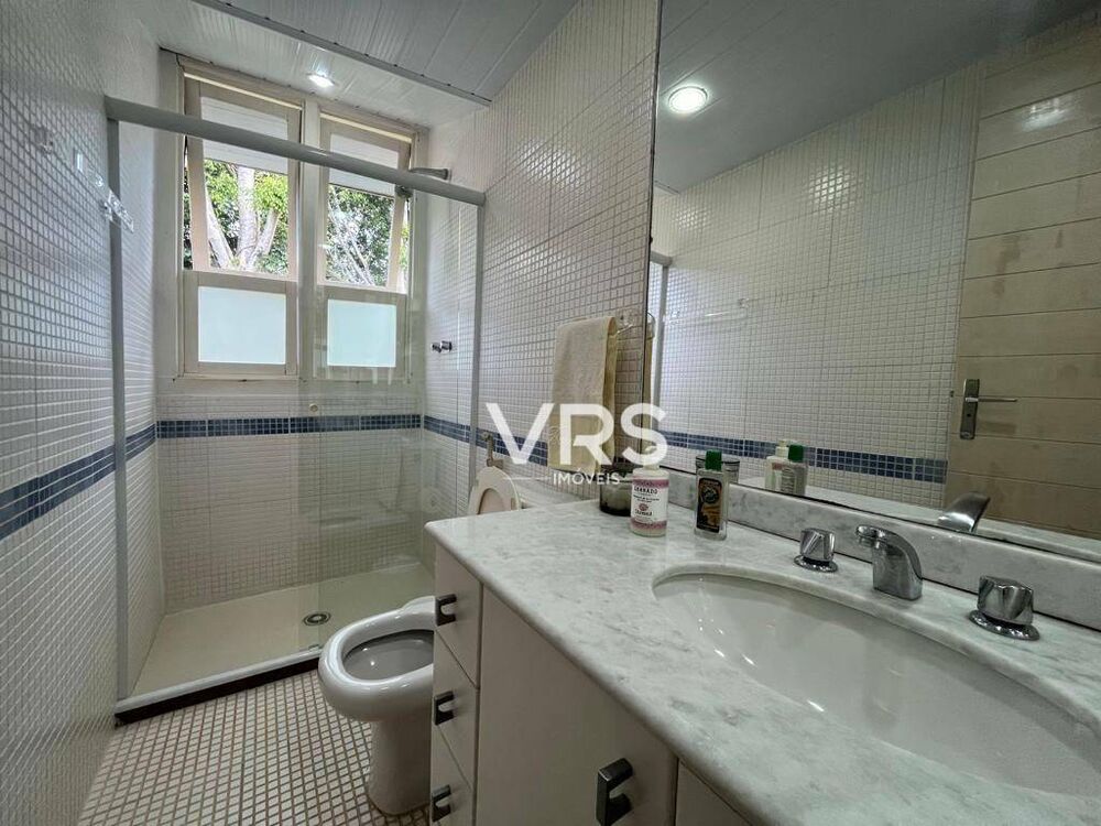 Casa à venda com 10 quartos, 400m² - Foto 6