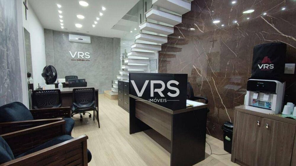 Casa à venda com 10 quartos, 400m² - Foto 12