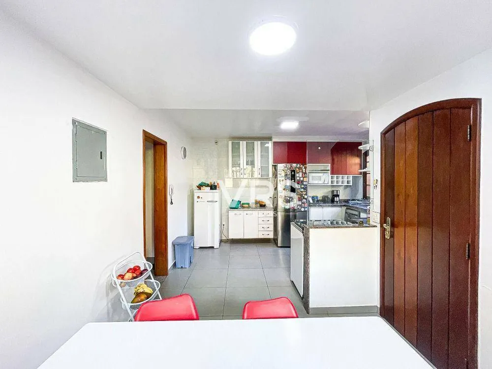 Casa, 4 quartos, 209 m² - Foto 12