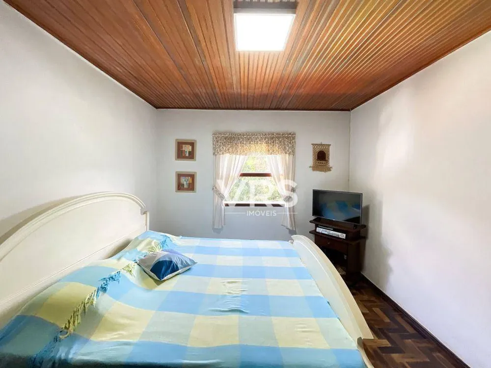 Casa, 3 quartos, 286 m² - Foto 32