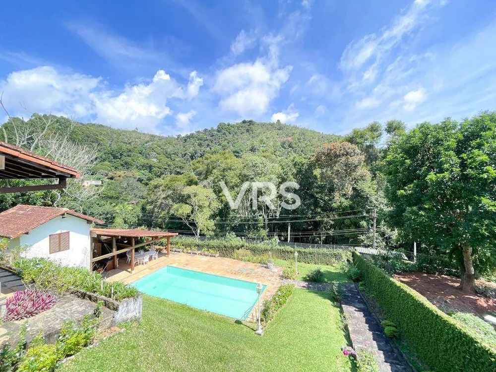 Casa, 3 quartos, 286 m² - Foto 33