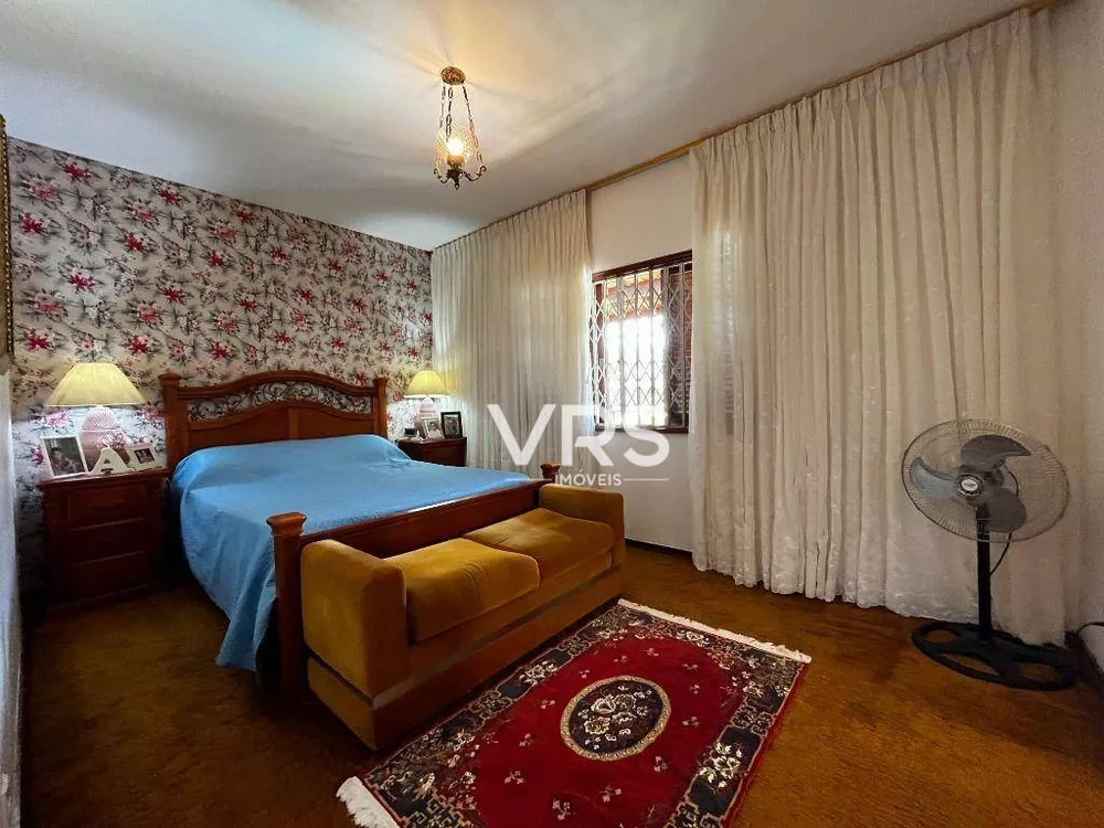 Casa, 5 quartos, 380 m² - Foto 1