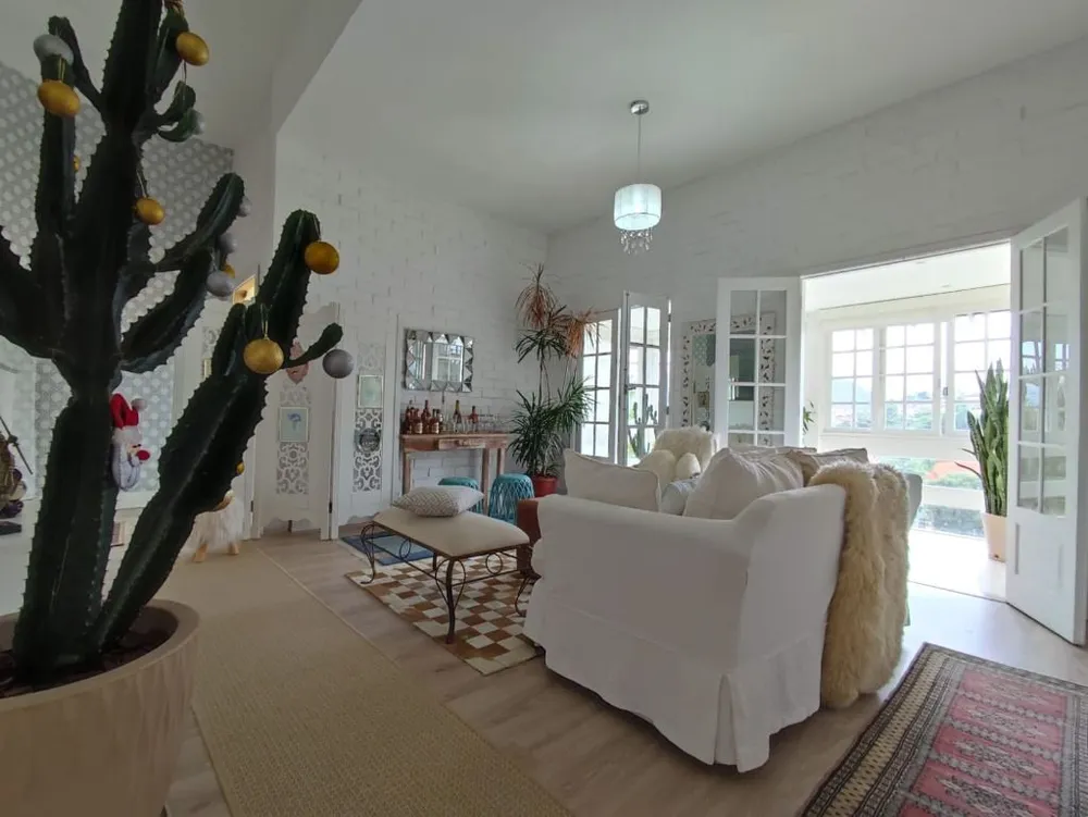Casa, 3 quartos, 184 m² - Foto 2