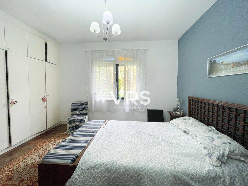 Casa à venda com 4 quartos, 274m² - Foto 5