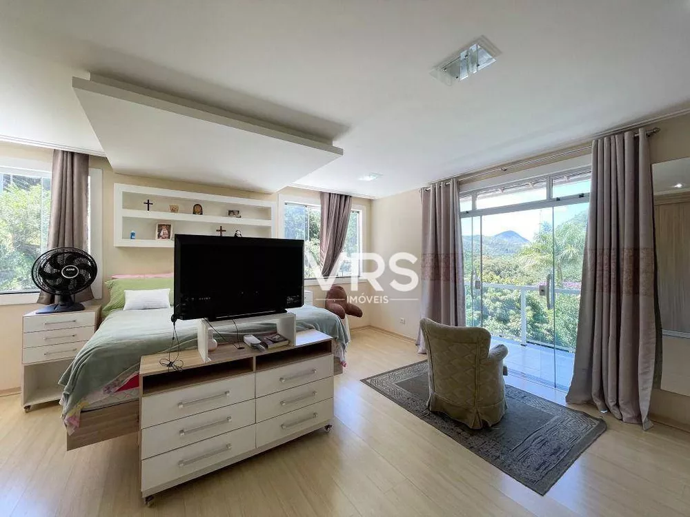 Casa, 6 quartos, 500 m² - Foto 22