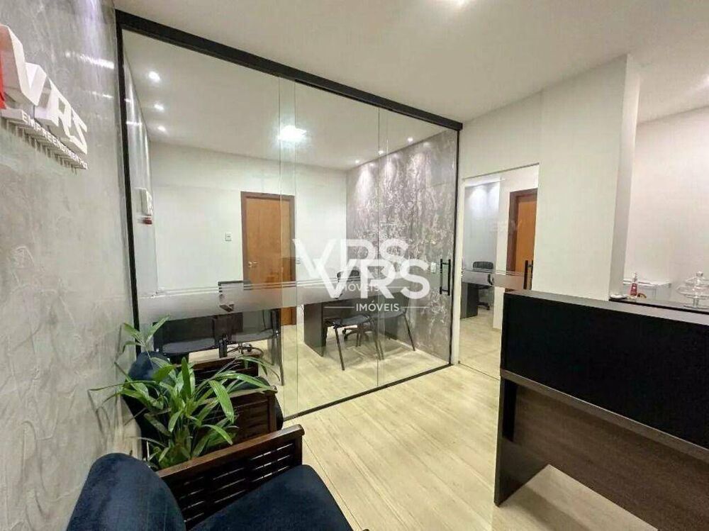 Casa à venda com 6 quartos, 500m² - Foto 12