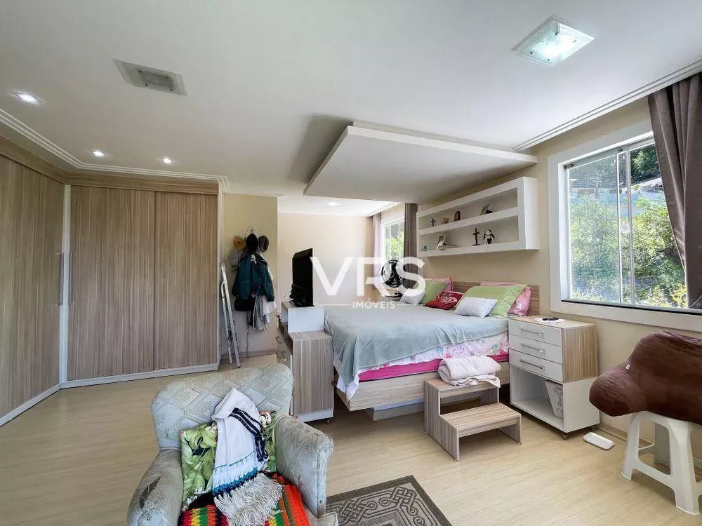 Casa, 6 quartos, 500 m² - Foto 23