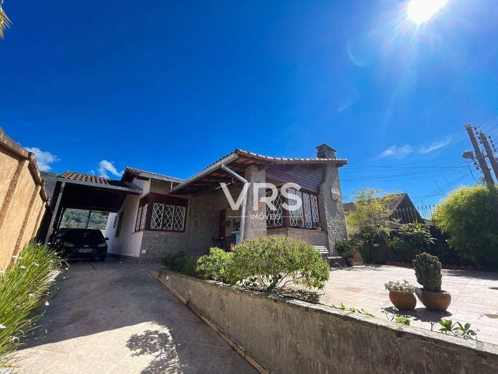 Casa, 3 quartos, 185 m² - Foto 1