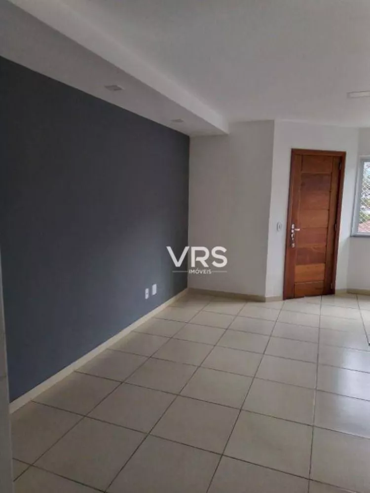 Casa de Condomínio à venda com 3 quartos, 100m² - Foto 2