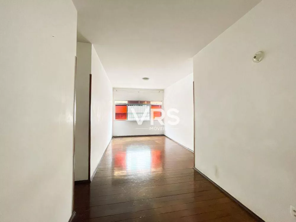 Apartamento à venda com 2 quartos, 79m² - Foto 2