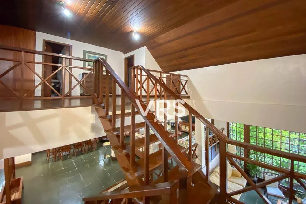 Casa, 6 quartos, 461 m² - Foto 2