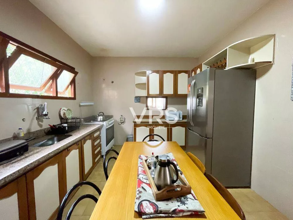 Casa, 5 quartos, 310 m² - Foto 19