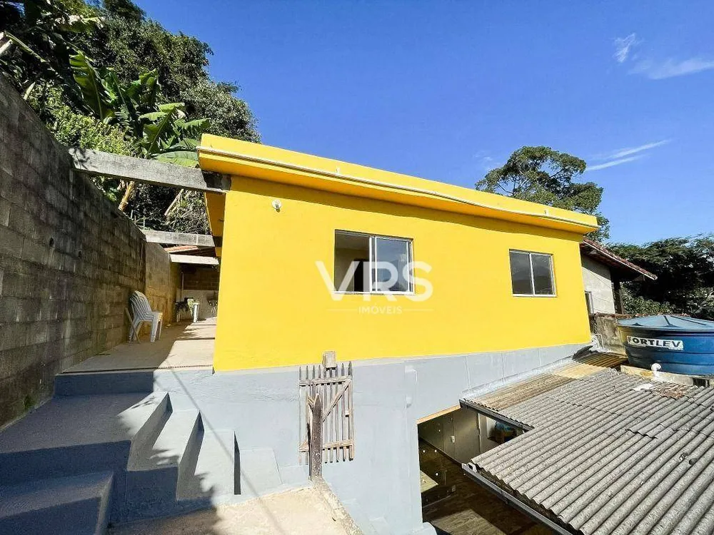 Casa, 3 quartos, 70 m² - Foto 1
