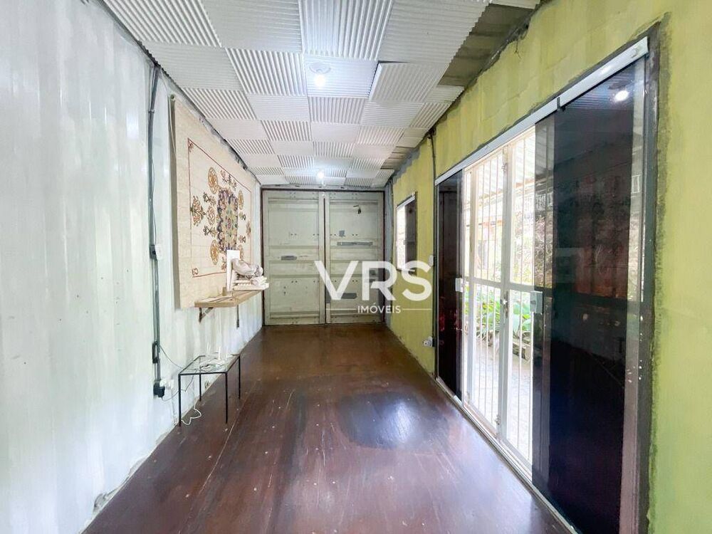 Casa à venda com 3 quartos, 70m² - Foto 5