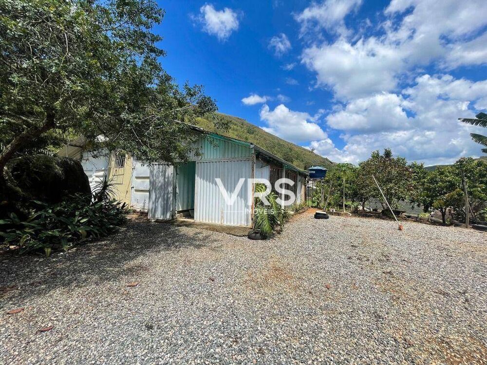 Casa à venda com 3 quartos, 70m² - Foto 3