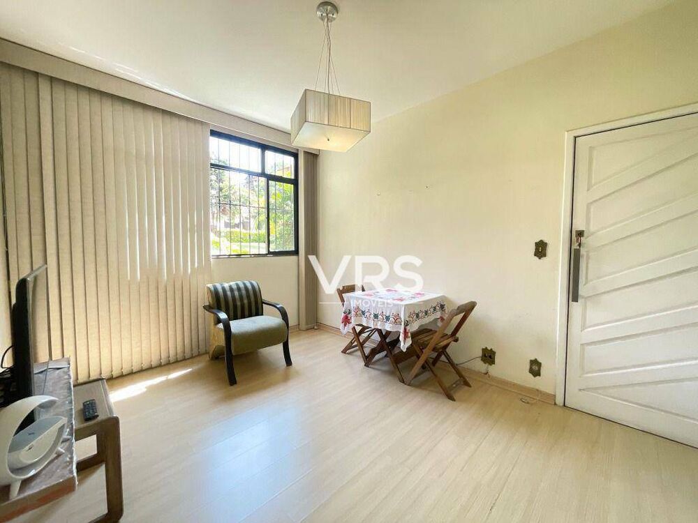 Apartamento à venda com 2 quartos, 58m² - Foto 2