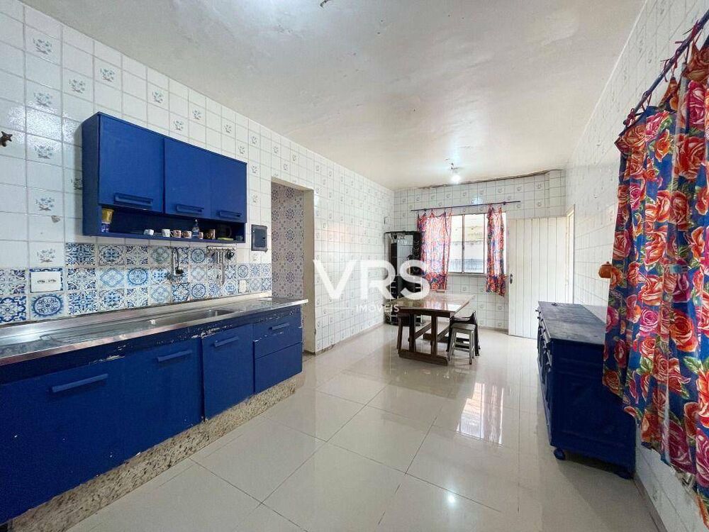 Casa à venda com 3 quartos, 186m² - Foto 8