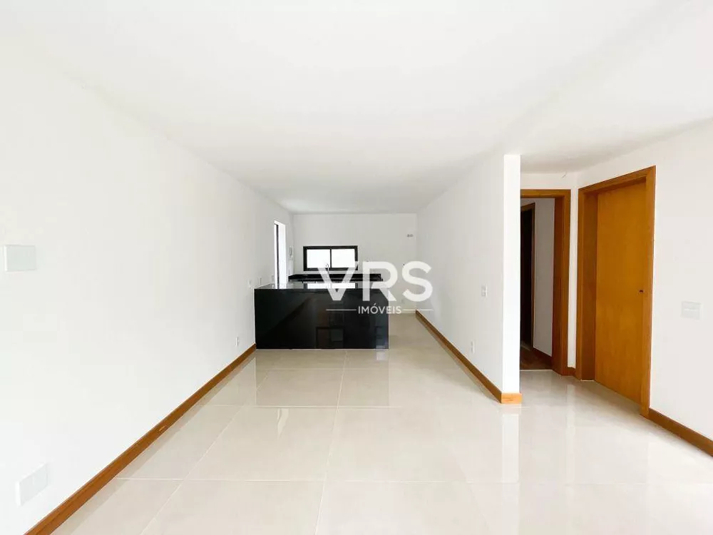 Casa de Condomínio à venda com 4 quartos, 160m² - Foto 3