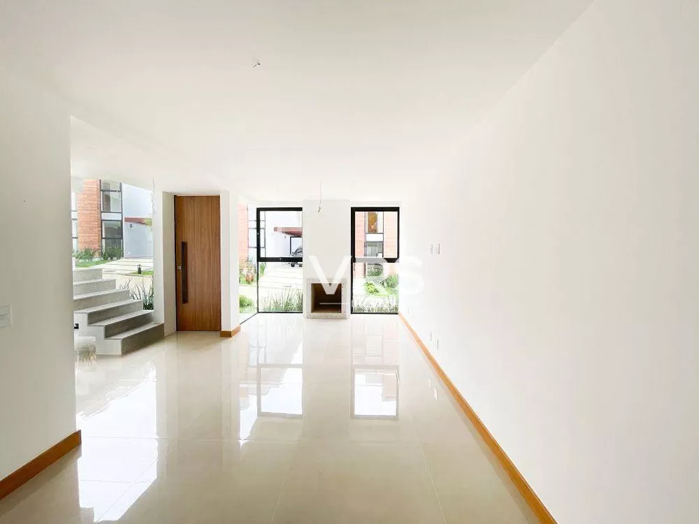 Casa de Condomínio à venda com 4 quartos, 160m² - Foto 4