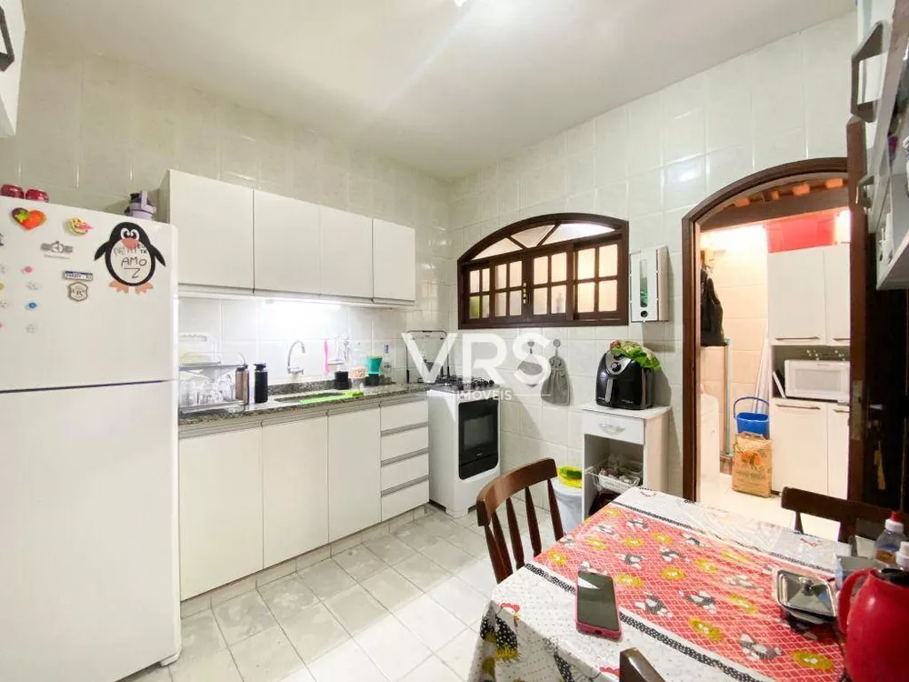 Casa de Condomínio à venda com 2 quartos, 75m² - Foto 3