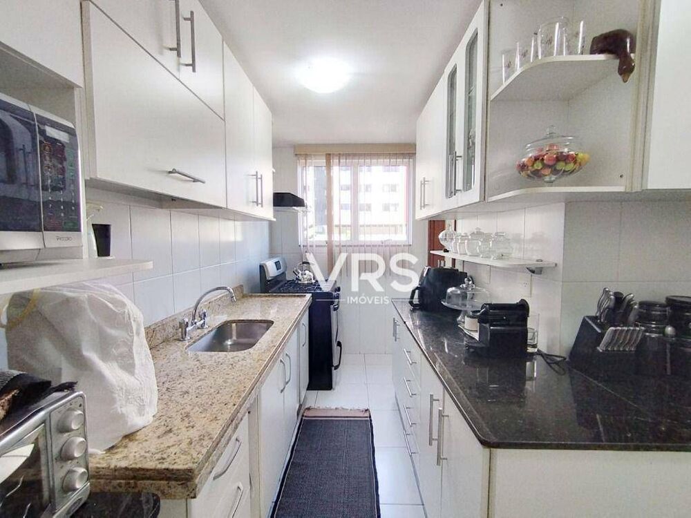 Apartamento à venda com 3 quartos, 142m² - Foto 6