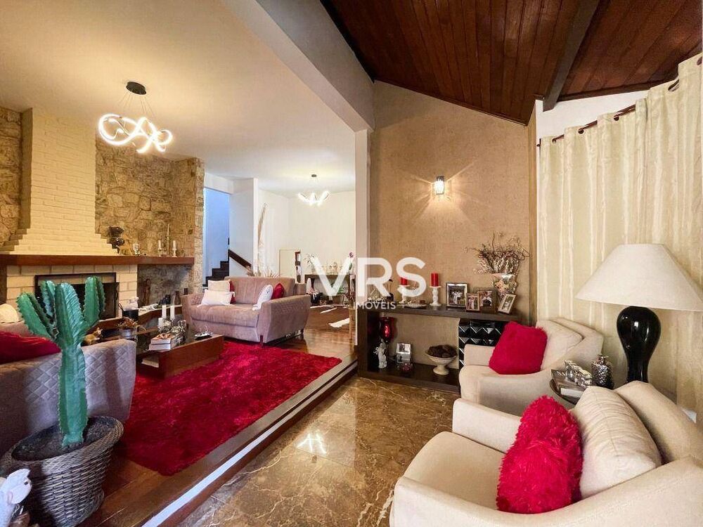 Casa de Condomínio à venda com 4 quartos, 199m² - Foto 2