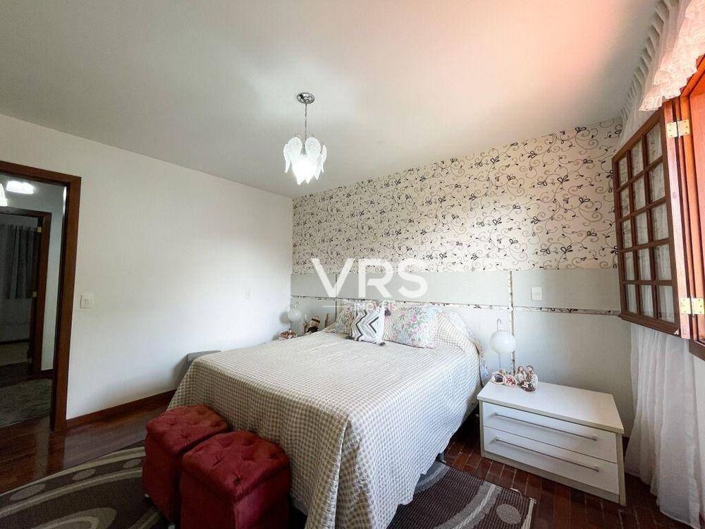 Casa de Condomínio à venda com 4 quartos, 199m² - Foto 12