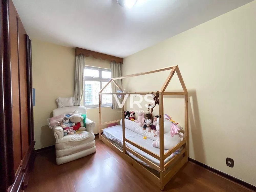 Apartamento, 3 quartos, 166 m² - Foto 1