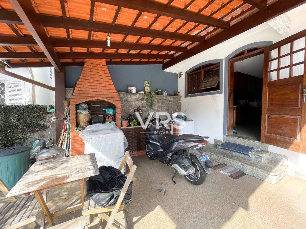 Casa, 3 quartos, 238 m² - Foto 3