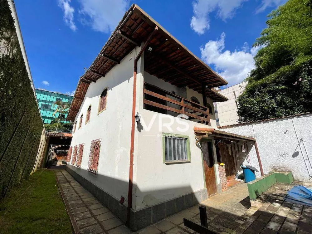 Casa, 6 quartos, 288 m² - Foto 23