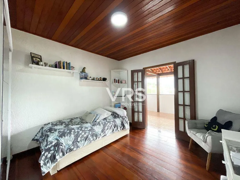 Casa, 3 quartos, 166 m² - Foto 2