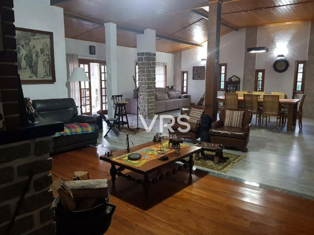 Pousada-Chalé, 16 quartos, 928 m² - Foto 9