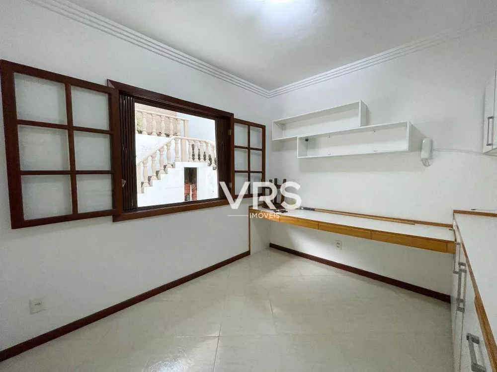 Casa, 4 quartos, 195 m² - Foto 6