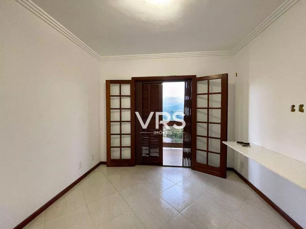 Casa, 4 quartos, 195 m² - Foto 36