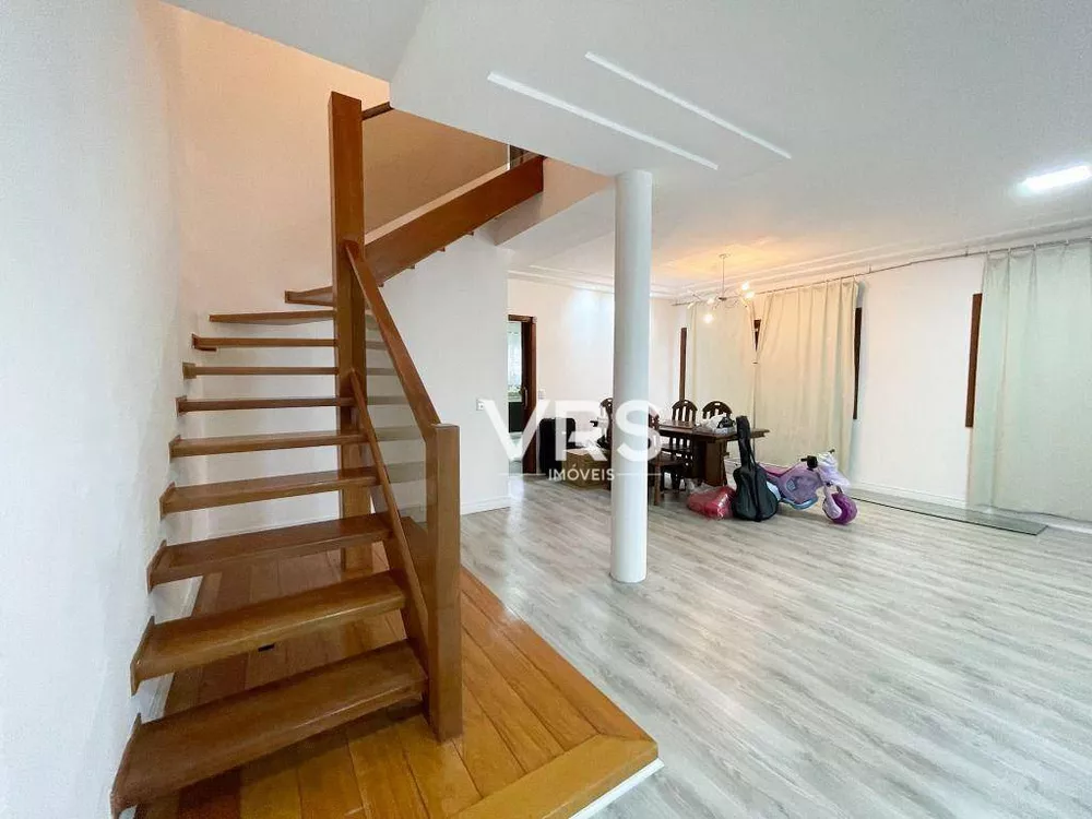 Casa, 4 quartos, 195 m² - Foto 29