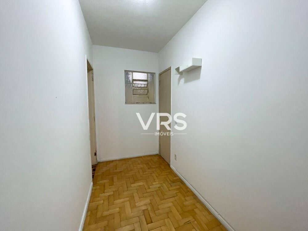 Apartamento à venda com 1 quarto, 41m² - Foto 9