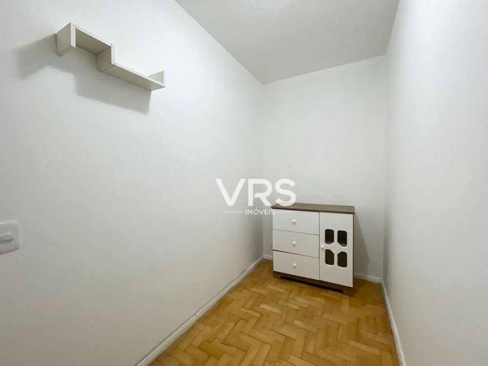 Apartamento à venda com 1 quarto, 41m² - Foto 8