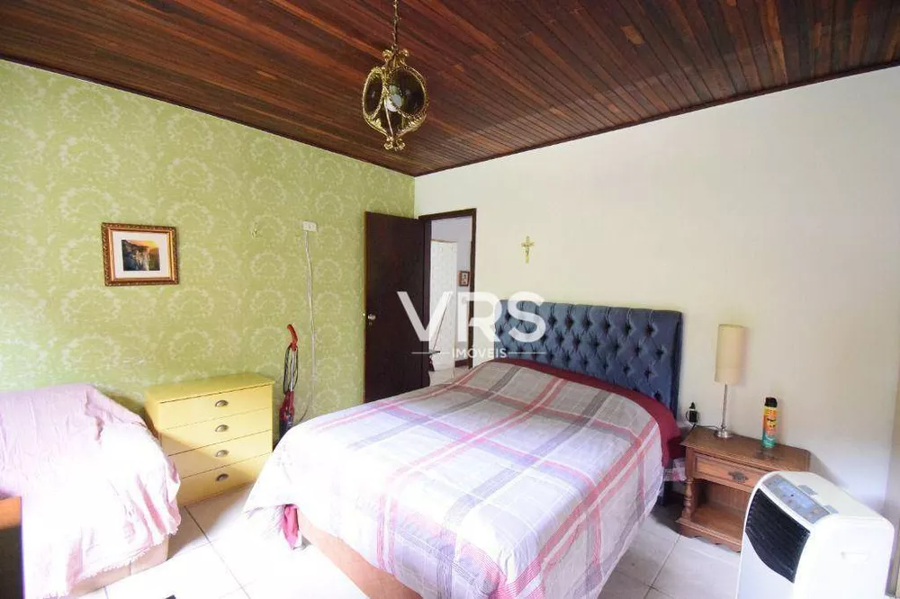 Casa, 4 quartos, 266 m² - Foto 32