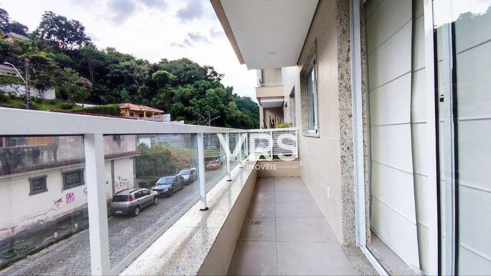 Apartamento à venda com 2 quartos, 66m² - Foto 1