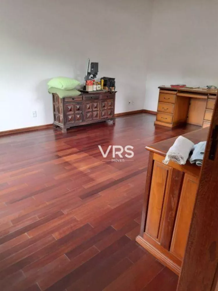 Casa, 4 quartos, 354 m² - Foto 24