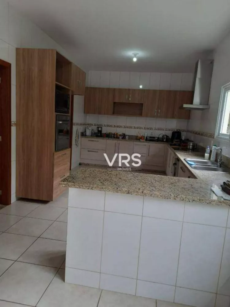 Casa, 4 quartos, 354 m² - Foto 27