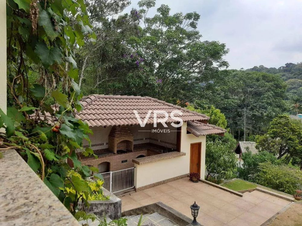 Casa, 4 quartos, 354 m² - Foto 1