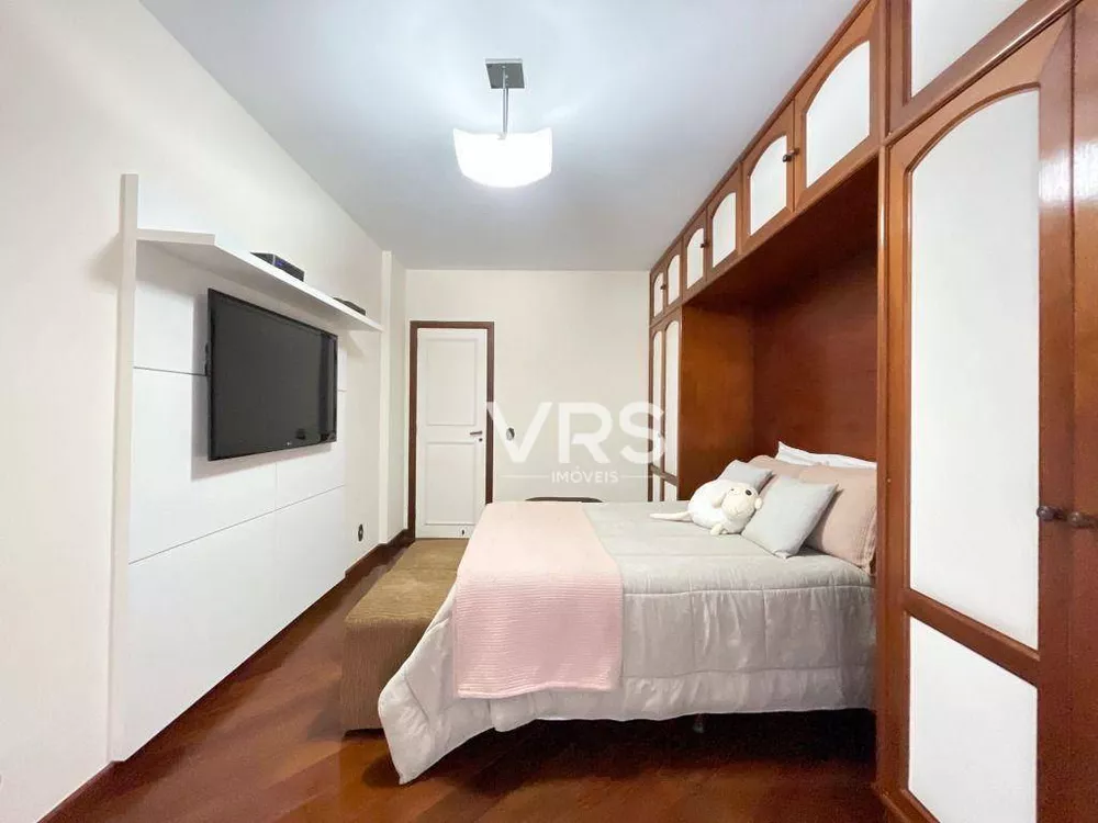 Apartamento, 3 quartos, 174 m² - Foto 2