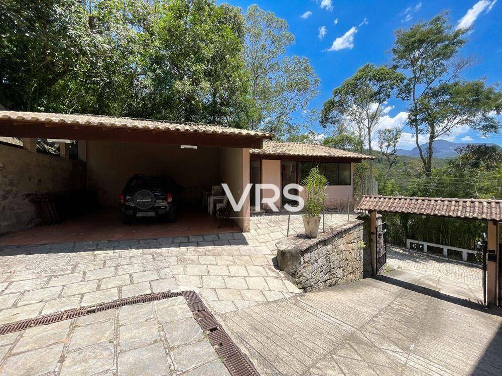Casa de Condomínio à venda com 4 quartos, 216m² - Foto 10