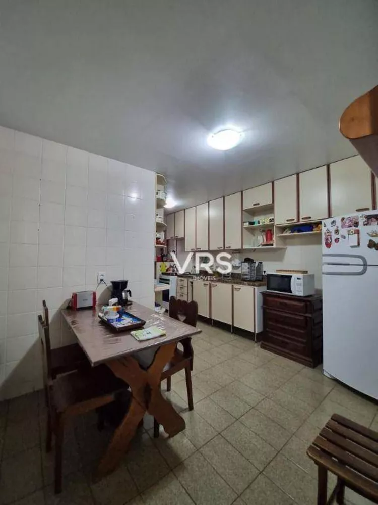 Apartamento à venda com 3 quartos, 90m² - Foto 7