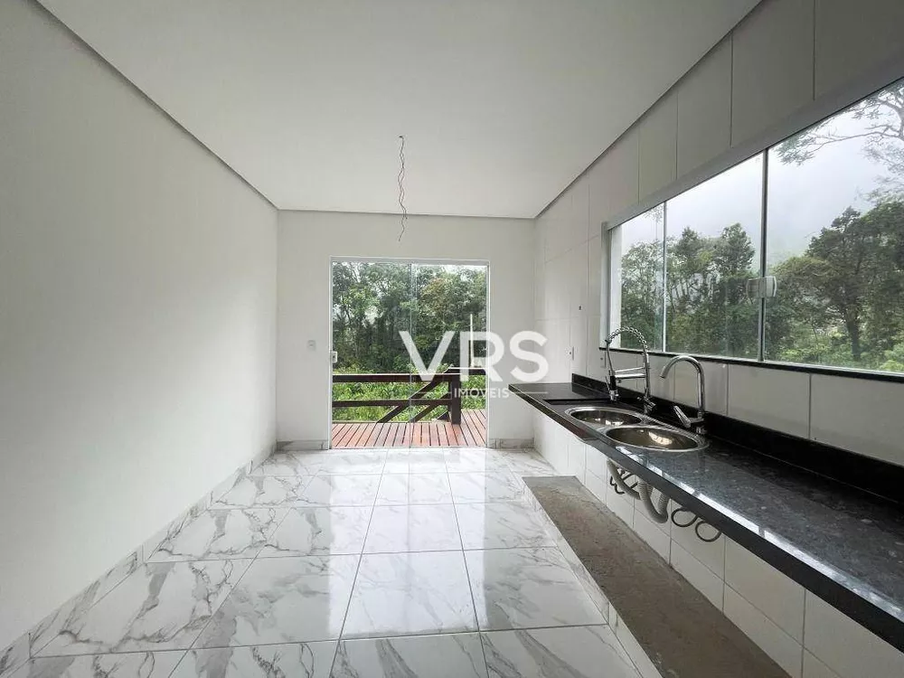 Casa, 5 quartos, 216 m² - Foto 4