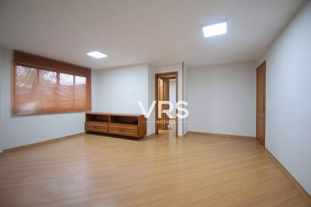 Apartamento para alugar com 2 quartos, 64m² - Foto 4